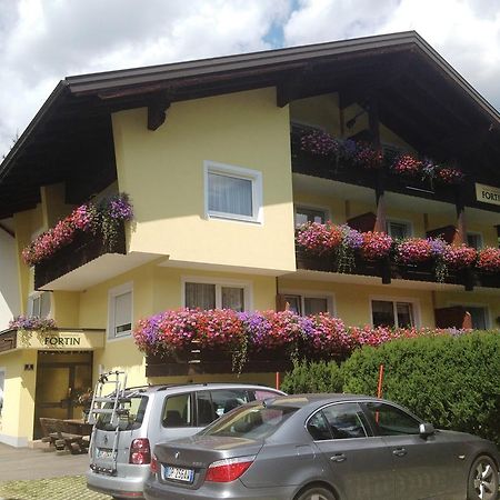 Pension & Appartement Fortin 巴德小基希海姆 外观 照片