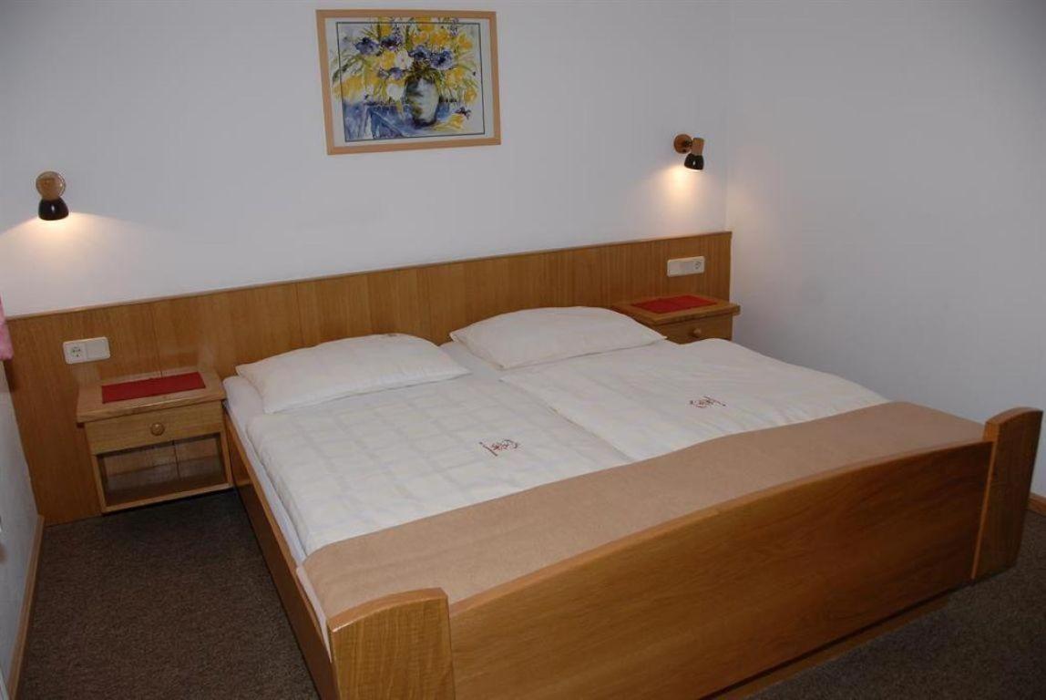Pension & Appartement Fortin 巴德小基希海姆 外观 照片