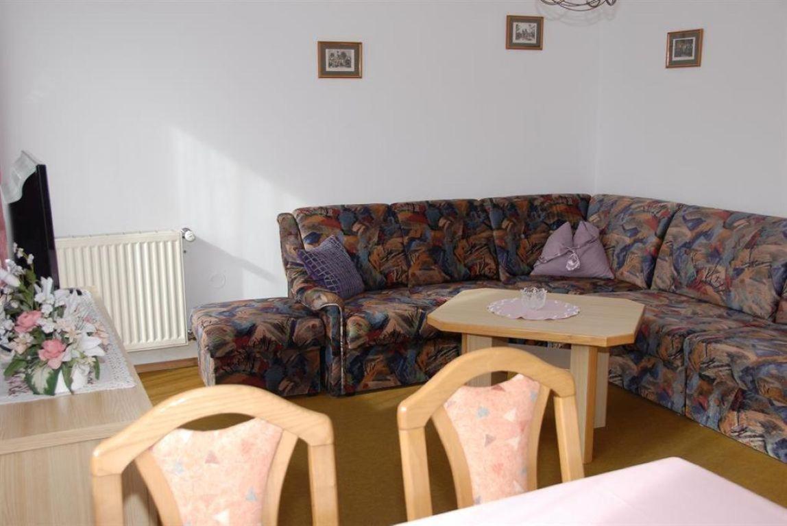 Pension & Appartement Fortin 巴德小基希海姆 外观 照片