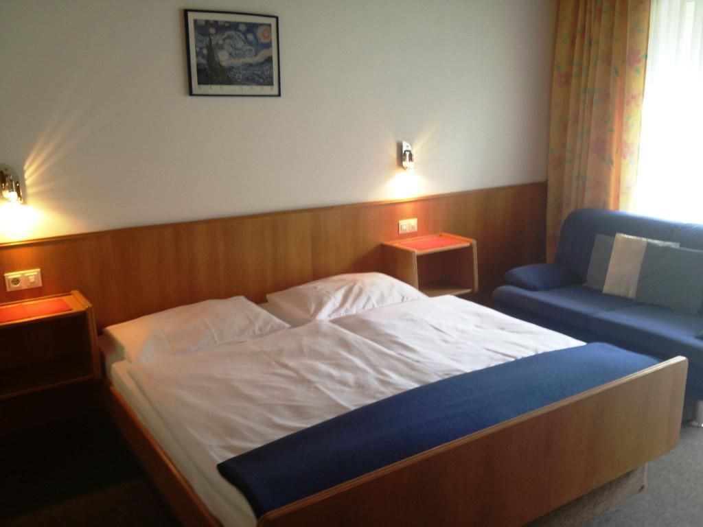 Pension & Appartement Fortin 巴德小基希海姆 客房 照片